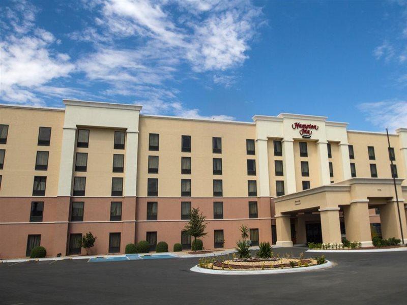 Hampton Inn סיודאד חוארס מראה חיצוני תמונה